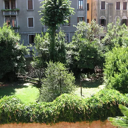 Alojamento de Acomodação e Pequeno-almoço Ca' San Rocco