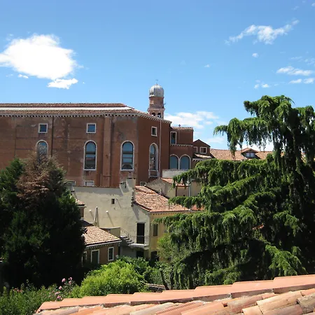 Alojamento de Acomodação e Pequeno-almoço Ca' San Rocco 3*